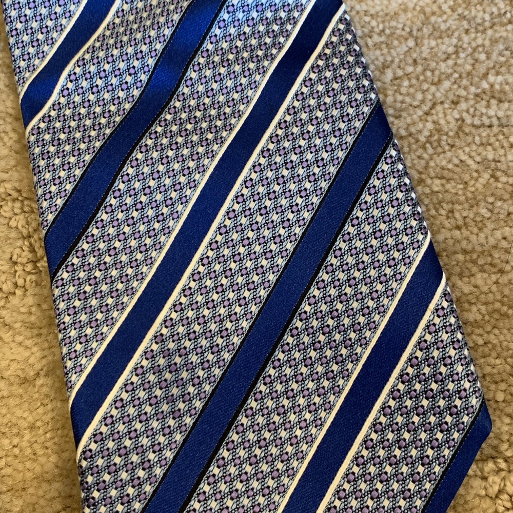 Ermenegildo Zegna Silk Tie - Picture 2 of 8